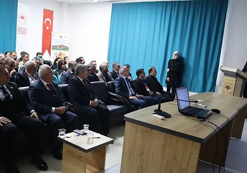 SERKA Kafkas Arı Çalıştayını Ardahan da düzenledi 