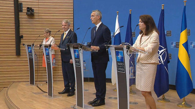 Stoltenberg: Finlandiya ve İsveç 'davetli' statüsüne sahip olacak ve tartışmalarımıza katılacak