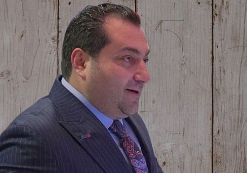 TOSYÖV Yönetim Kurulu Üyesi Burak Taştan, Ardahan'da gazetecilerle bir araya geldi.