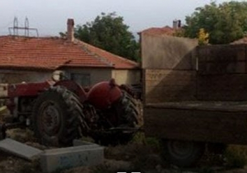 Traktörün altında kalan ilkokul öğrencisi öldü