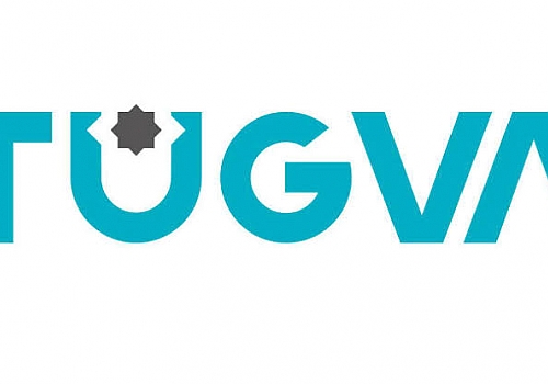 TÜGVA Ardahanlı çocukları bayram hediyesiyle sevindirdi