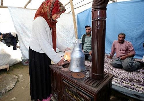 Türkiye'nin en serin noktası Göle Çullu köyünde de sıcaklık 7,2 derece olarak ölçüldü.