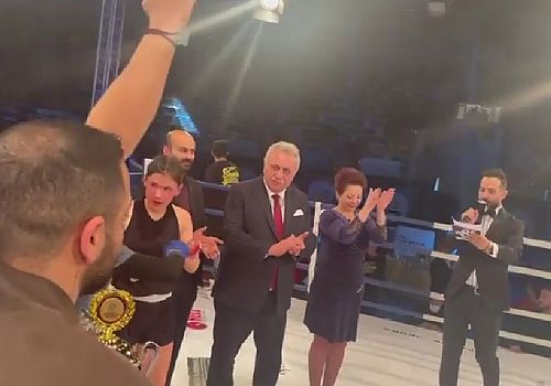 Türkiye Profesyonel Kick Boks Şampiyonasında Saffet Kaya Damgası 