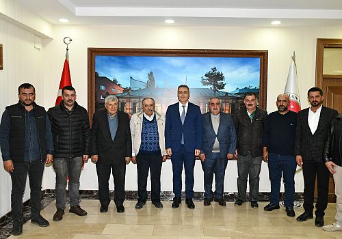 Vali Çiçek, Küçük Sanayi Sitesi Yapı Kooperatifi Yönetimini Kabul Etti