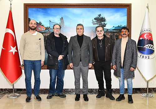 Vali Çiçek, Sinema Ekibini Makamında Ağırladı