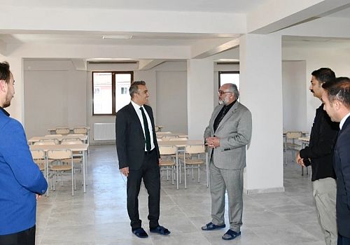Vali Çiçek, Yapımı Tamamlanma Aşamasında Olan Nafiye Yıldız Hafızlık Kız Kur’an Kursu’nu İnceledi