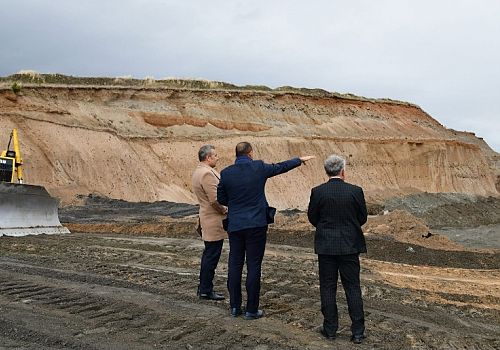 Valilik Ardahan da yeni hayvan barınağı yapıyor 