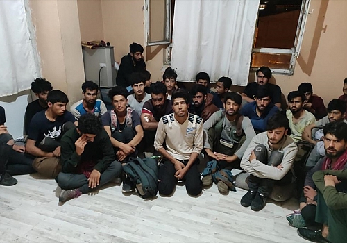 Van'da 78 düzensiz göçmen yakalandı