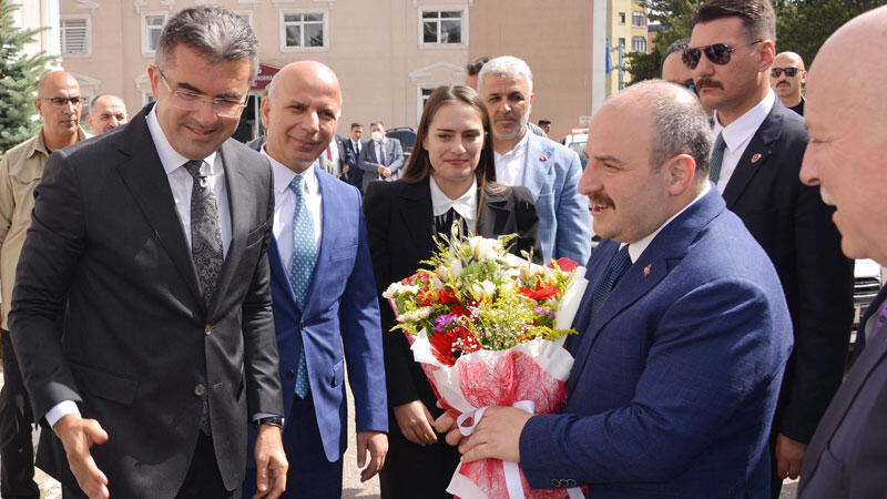Varank: 'Yavuz hırsız' modeli siyaset yapmaya çalışıyorlar
