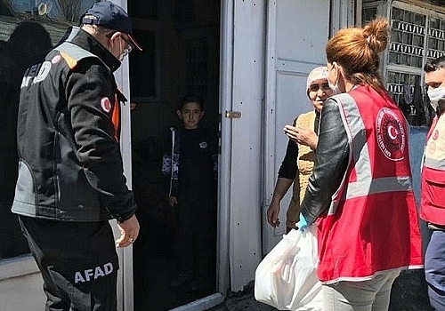 Vefa ekipleri Ardahan ve Kars'ta 16 bin 89 kişinin ihtiyacını karşıladı