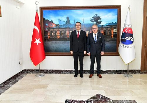 YAFA Yönetim Kurulu Başkanı Özcan Şimşek, Ardahan Valisi Çiçek'i ziyaret etti
