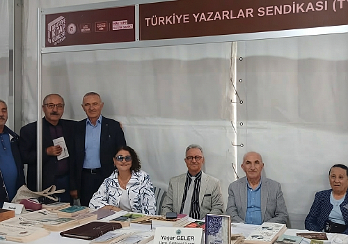 Yazarımız Yaşar Geler’in Yeni Kitabına Maltepe Kitap Fuarı’nda Yoğun İlgi