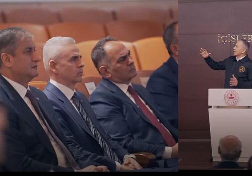 Yeni Atanan ve Görev Yeri Değişen Valiler Bakanlıkta Bir Araya Geldi