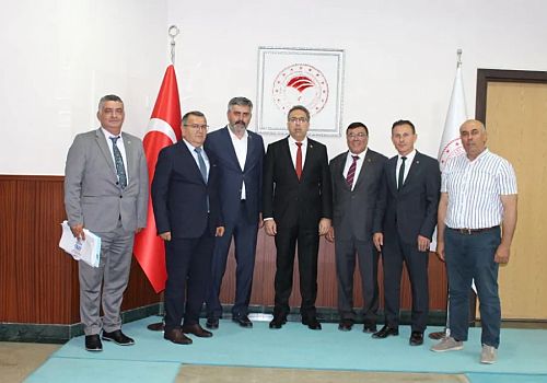 Yunus Baydar, Bakan Yardımcısı Prof. Dr. Ahmet Gümen'i, Merkez Birliği ve İl Birlik Başkanları ile ziyaret etti