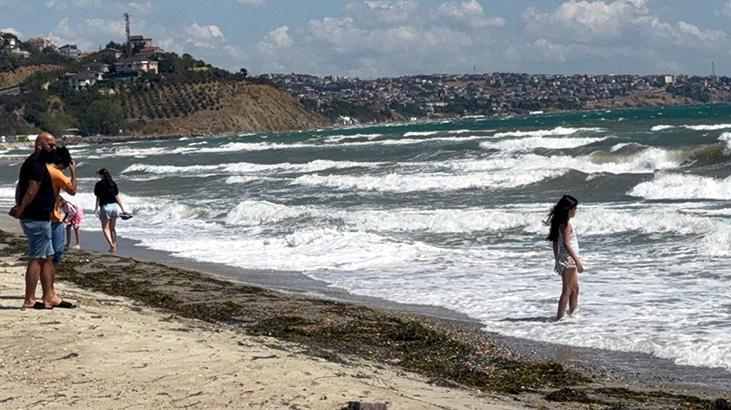 Tekirdağ'da fırtına alarmı! Eğitim uçuşları iptal edildi, denize girmek yasak
