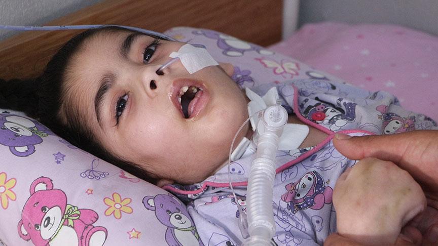 Üst solunum yolu enfeksiyonu teşhisi konuldu! 6 yaşındaki Kamile Ebrar’ın hayatı karardı