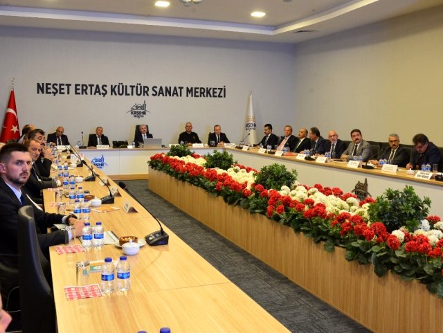 Vali Akın, Bağımlılık yapan her madde ile tüm kurumlarımız ile topyekun mücadele içindeyiz