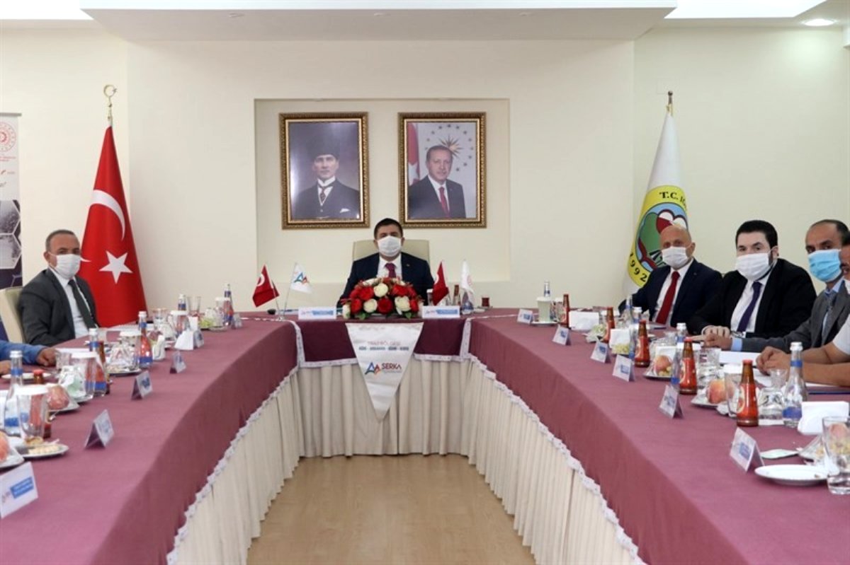 Vali Hüseyin Öner, Serhat Kalkınma Ajansı'nın 75. olağan yönetim kurulu toplantısına katıldı