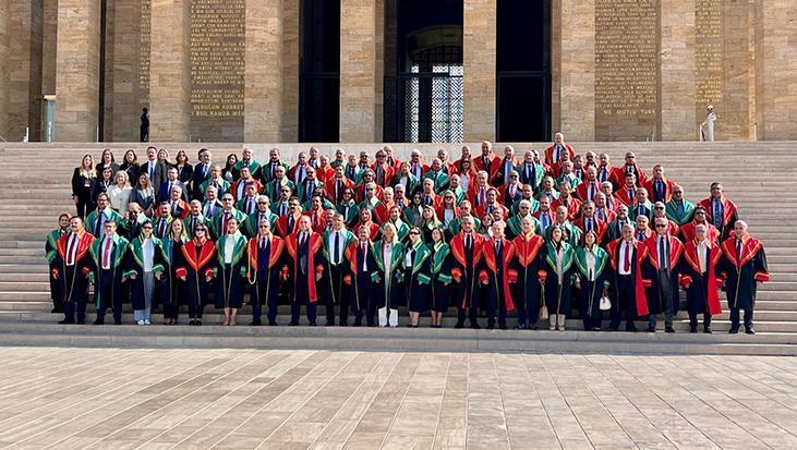 Yargıtay üyelerinden adli yıl açılışında Anıtkabir'e ziyaret
