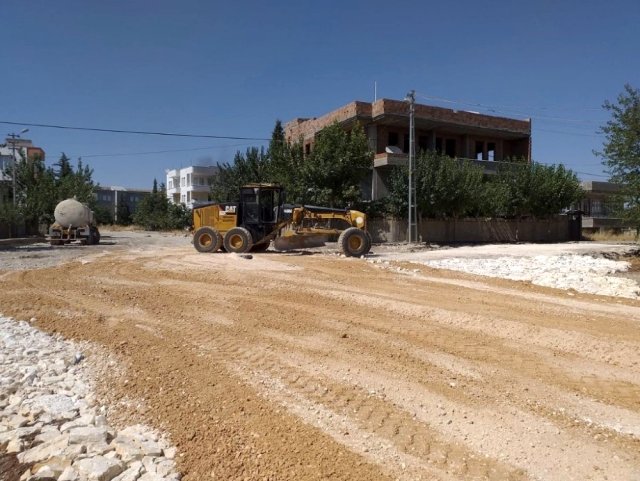 Yeşilyurt Mahallesi'nde asfalt öncesi hazırlıklara başlandı