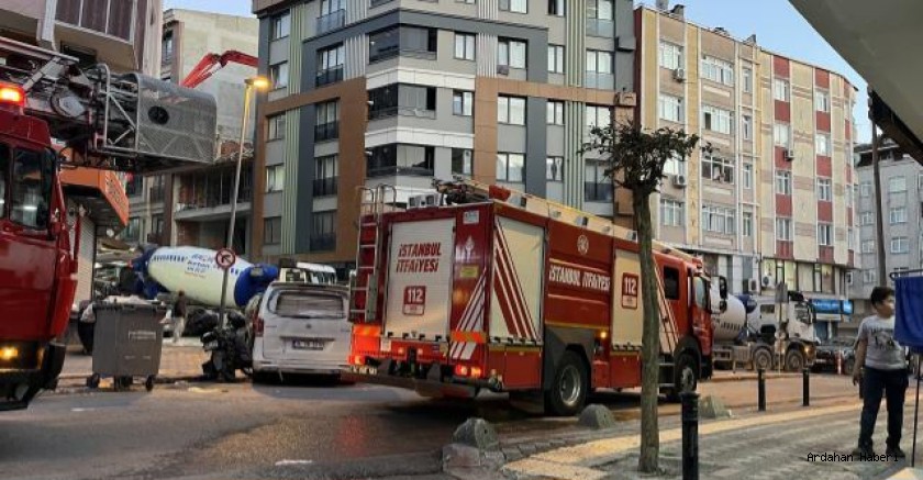 Zeytinburnu’nda İnşaat Faciası: Beton Dökülürken Yan Binanın Duvarı Çöktü