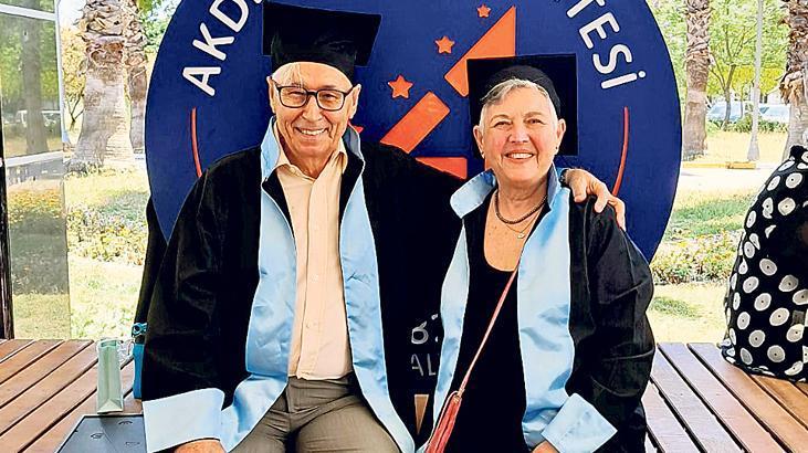 Zihni diri tutan üniversitenin 60 yaş üstü öğrencileri: Öğrenmenin yaşı yok kanıtladık