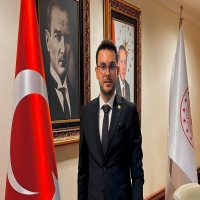 Emir Baha Yüksel  Siyaset Bilimci İş İnsanı